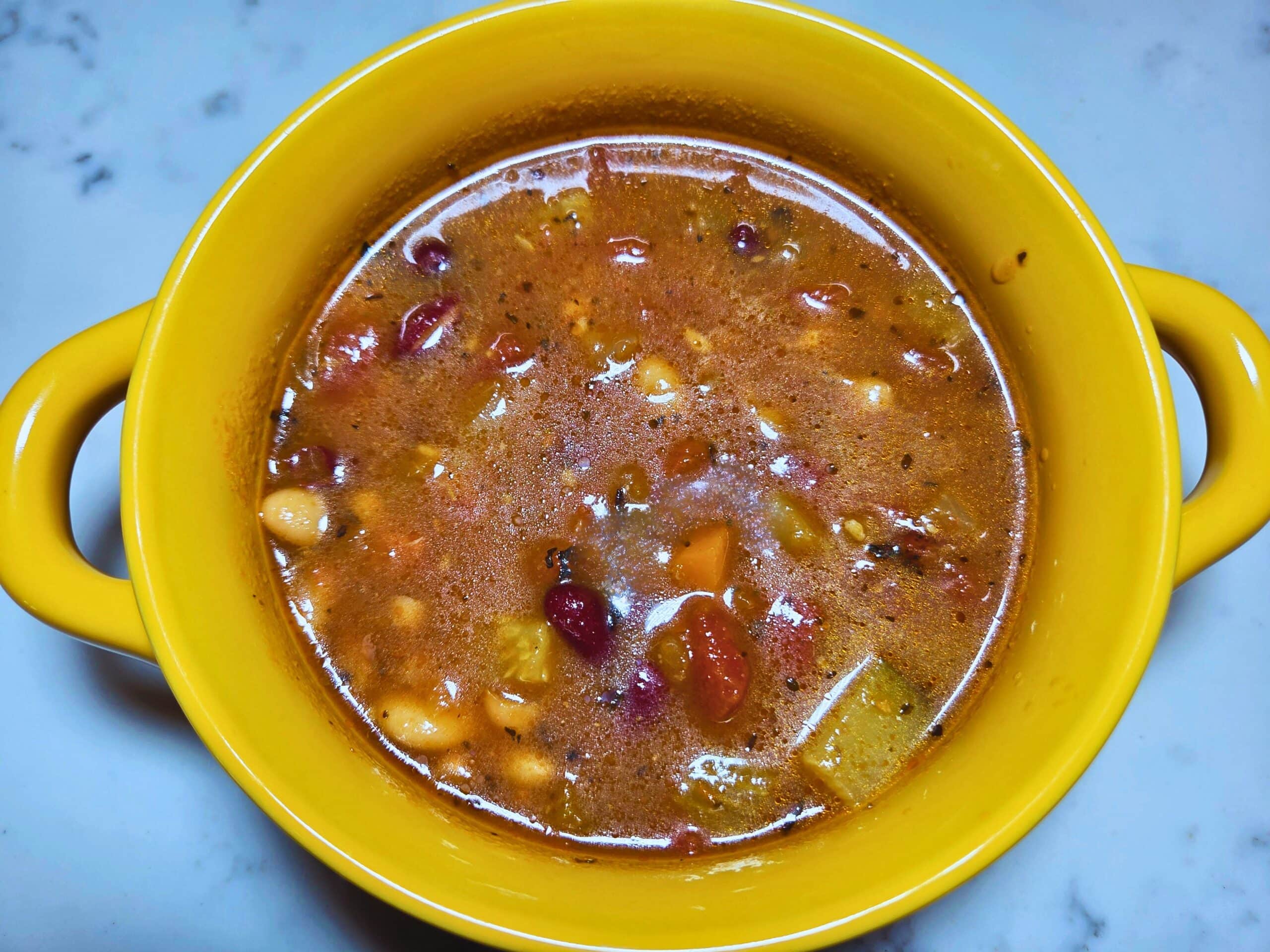 slow cooker pasta-less minestrone soup